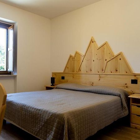 La Villetta Food & Drink Rooms For Rent - No Reception - ラクイラ エクステリア 写真