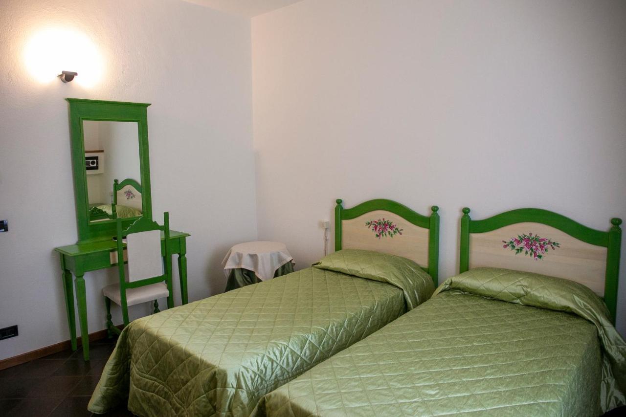 La Villetta Food & Drink Rooms For Rent - No Reception - ラクイラ エクステリア 写真
