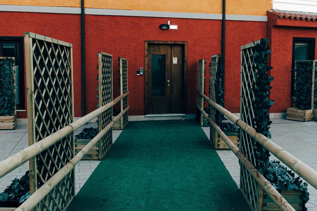 La Villetta Food & Drink Rooms For Rent - No Reception - ラクイラ エクステリア 写真