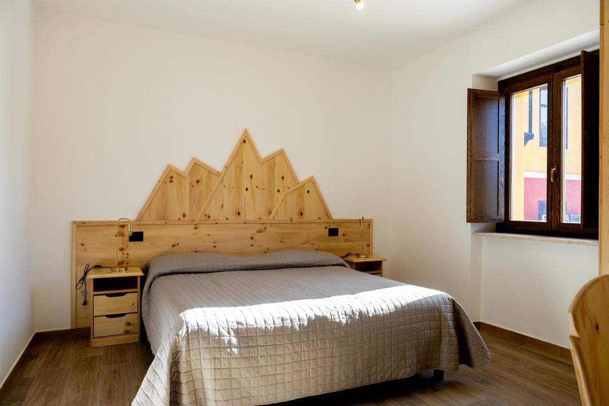 La Villetta Food & Drink Rooms For Rent - No Reception - ラクイラ エクステリア 写真
